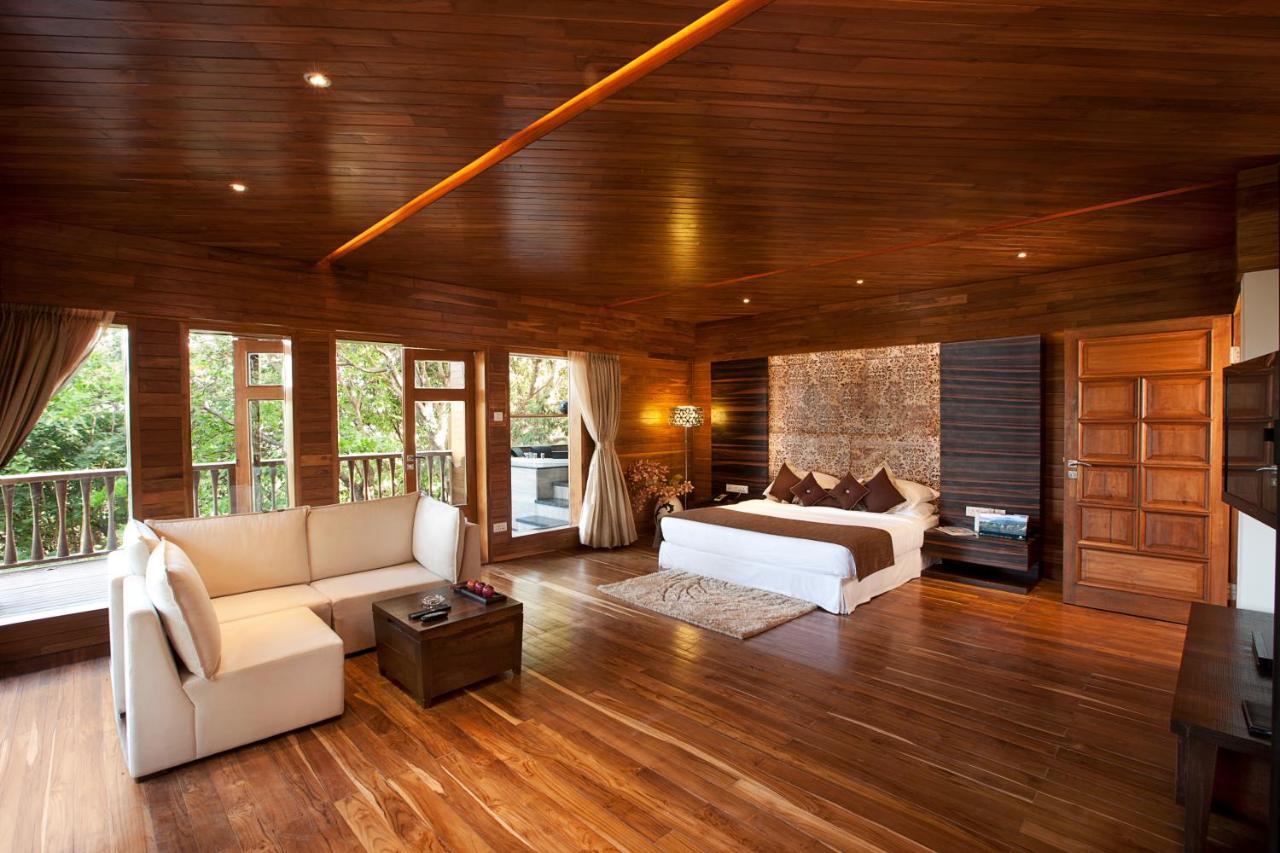 Aamby Valley City Lonavala Exterior photo A bedroom at the resort